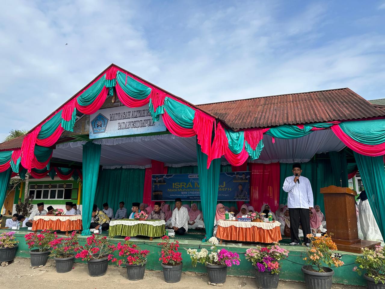 MAN 1 Padangsidimpuan Gelar Peringatan Isra’ Mi’raj dan Penyambutan Bulan Suci Ramadhan 1447 H