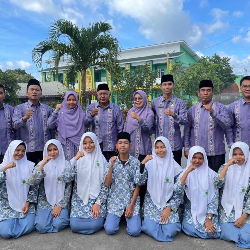 Luar Biasa, 7 Siswa MAN 1 Padangsidimpuan Lolos ke Tingkat Provinsi OMI 2025