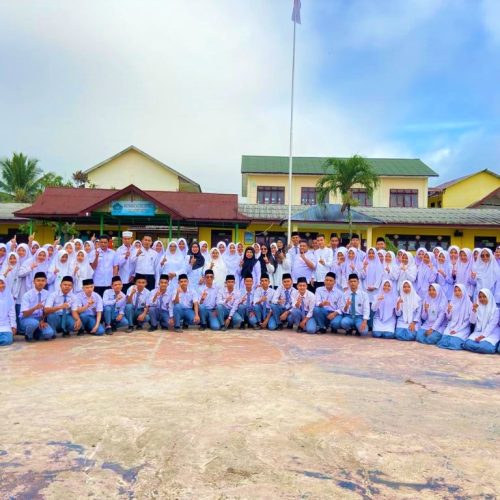 Luar Biasa, 124 Siswa MAN 1 Padangsidimpuan Masuk PTN Tanpa Testing