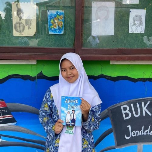 Membanggakan, Siswi MAN 1 Padangsidimpuan Terbitkan 12 Buku Novel yang Tersebar di Seluruh Indonesia