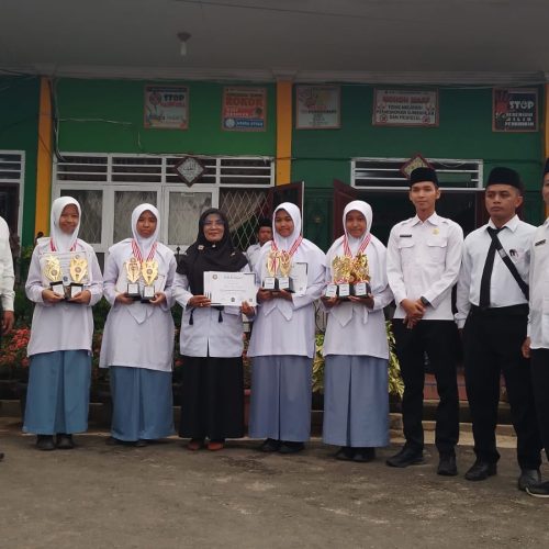 Siswa MAN 1 Padangsidimpuan Borong Juara Lomba Seni Tingkat Nasional Tahun 2024