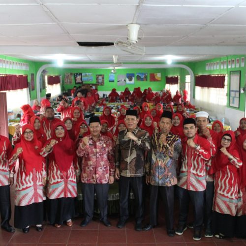 Kakan Kemenag Berikan Pembinaan ke Tenaga Pendidik dan Kependidikan MAN 1 Padangsidimpuan